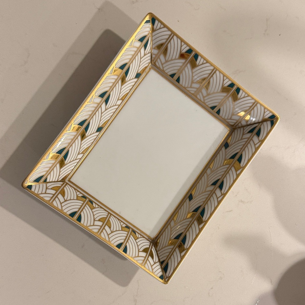 Bernardaud Van Cleef & Arpels Exclusive Porcelain decorative dish
